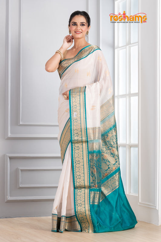 Pure Silk Paithani with Off White body with pista green Pallu