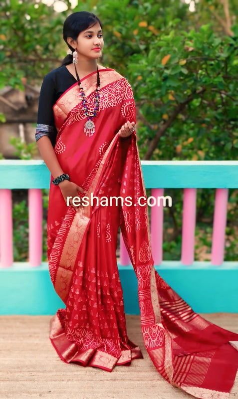 Liva Silk Saree – Shiny Red
